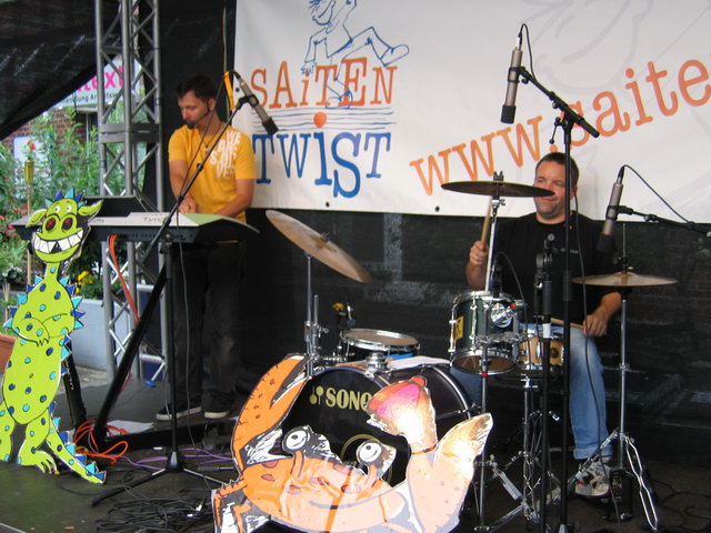 gal/2007/2007 Ruettenscheider Kinderfest/2007 Saitentwist Ruettenscheider Kinderfest 1.9. 467.jpg